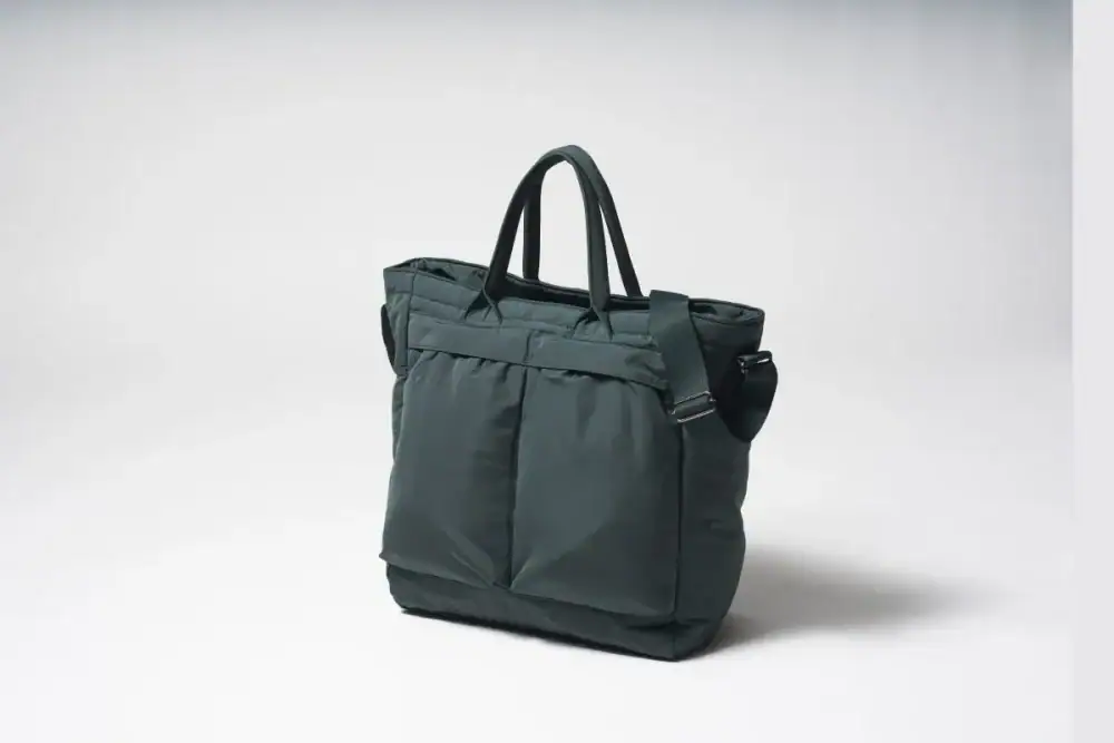 第1位 【ワークマン2,990円トートが衝撃】vsユニクロ・無印「ポケットの工夫が凄い」専門店が泣くレベルの最強バッグ決定戦