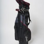 スタンドもついています!