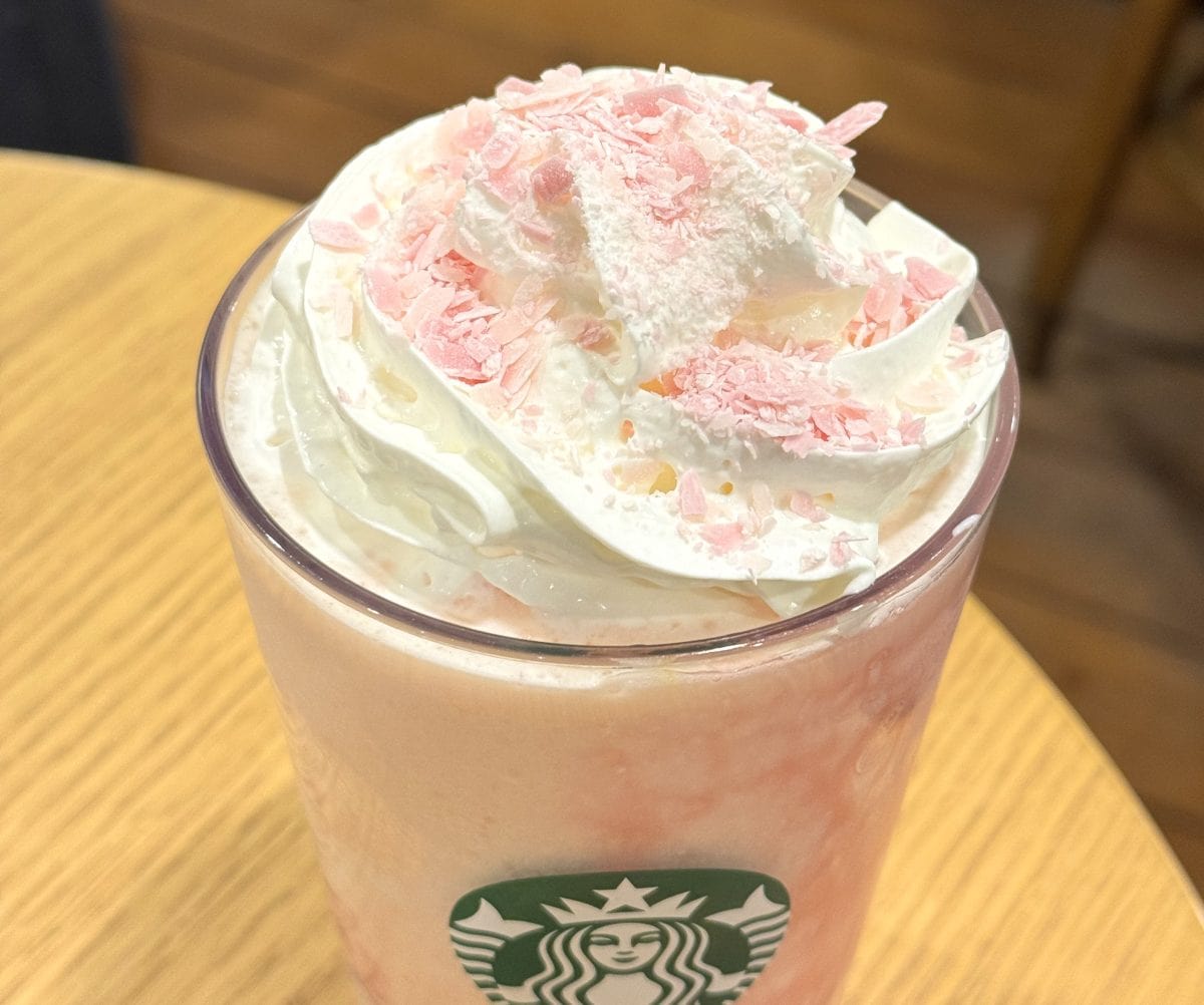 スターバックスコーヒー「桜 咲くよ 白桃 フラペチーノ」¥700(Tall)