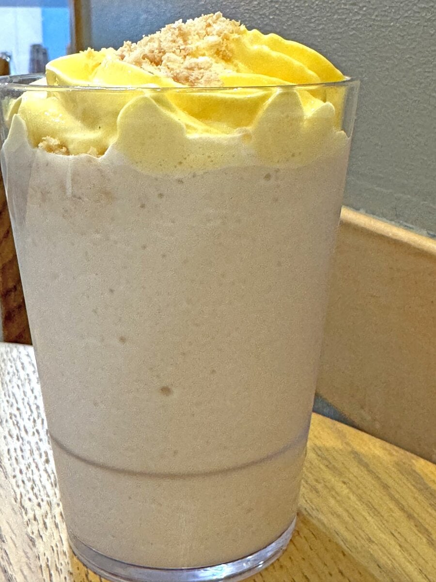 スターバックスの「シュークリーム フラペチーノ」