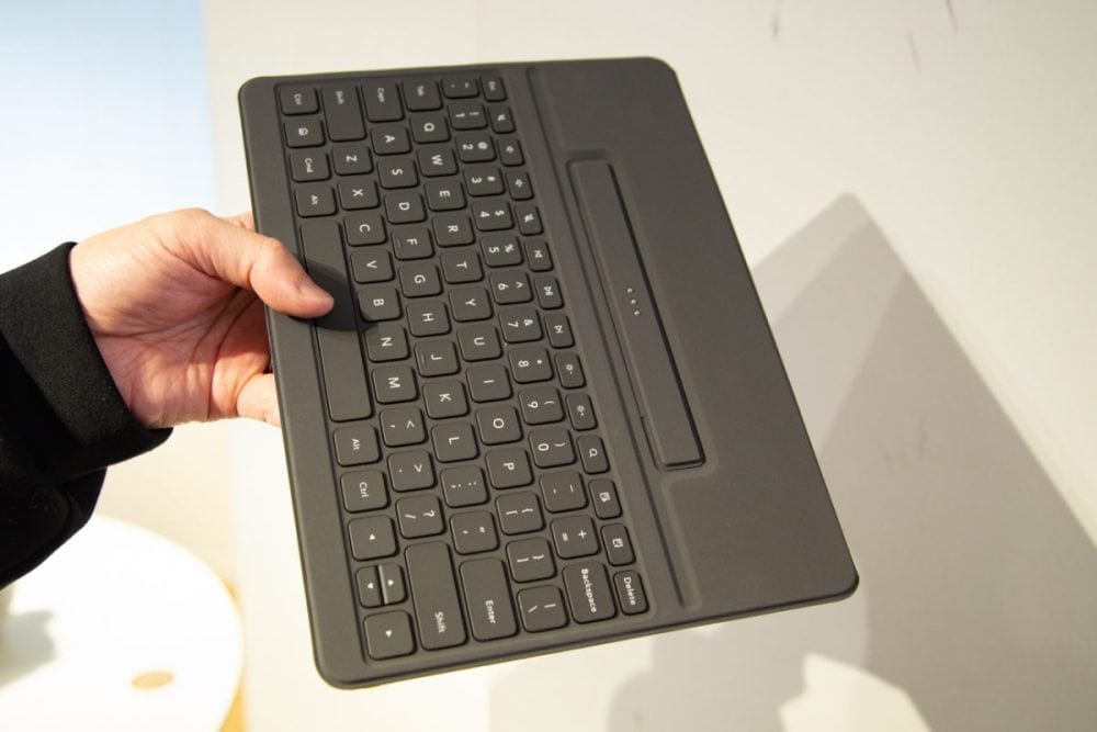 手書きだけでなく、キーボドで文字を打ち込むことも可能