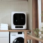 衣類乾燥機「Smart Cube Dryer」はおよそ幅48 cm×奥行40 cm×高さ 58cmと超コンパクトサイズ