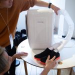 洗濯の新定番となる衣類乾燥機「Smart Cube Dryer（スマート キューブ ドライヤー）」を、Makuakeのメディア向けガジェットイベントで体験してきました