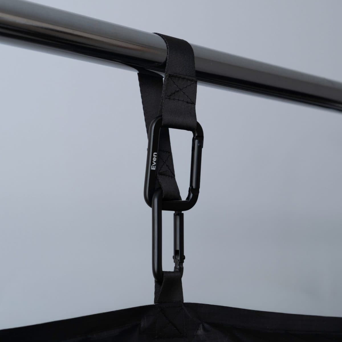 圧縮して吊るすことで、住環境が劇的に変化！