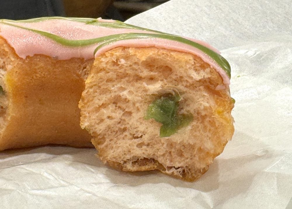 スターバックスコーヒー「桜抹茶ドーナツ」 ￥320