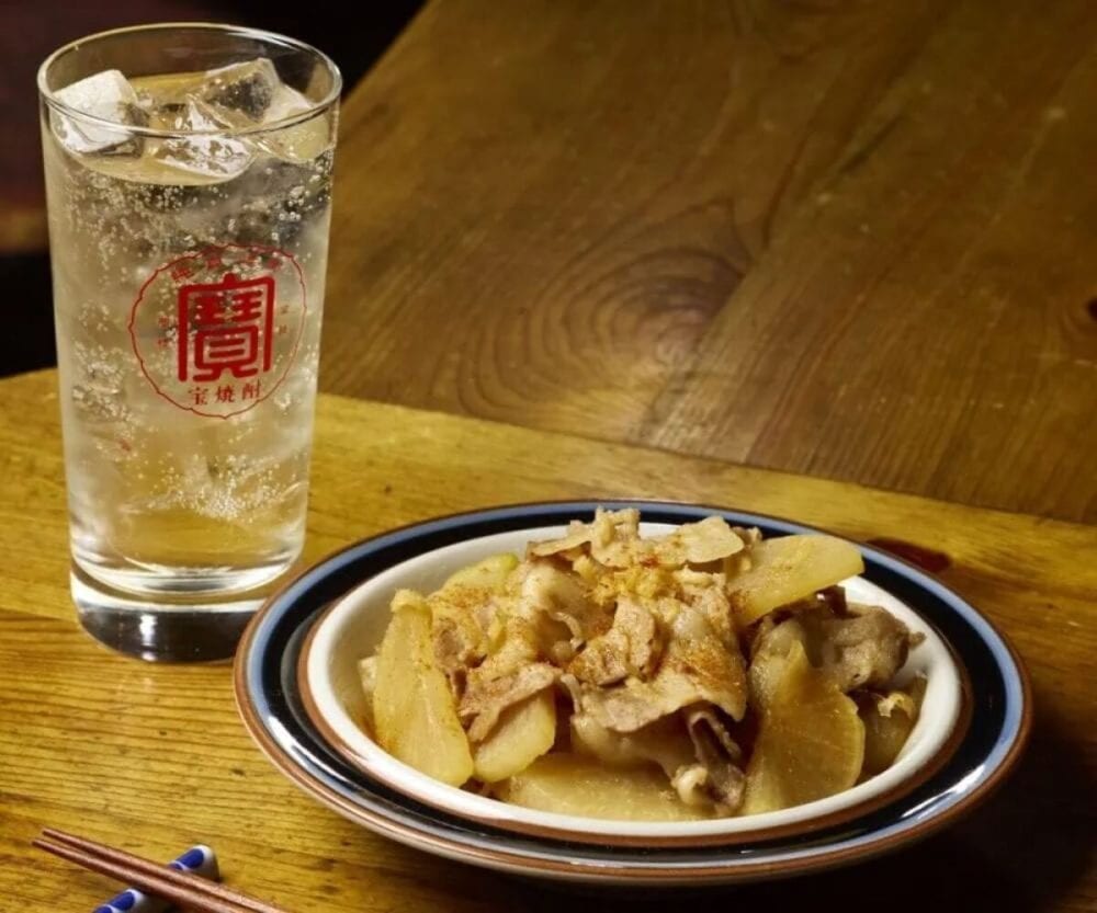 第1位　【15分で激ウマつまみ】旨みのミルフィーユがたまらん…！「焼酎ハイボール」が無限に飲める“豚バラ大根二十面相”がマジサイコー