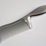 第1位　【ドンキが本気出した】990円コーム「mion」があのラブクロムにそっくり!? 5000円の本家とガチ比較したら衝撃の結果に…