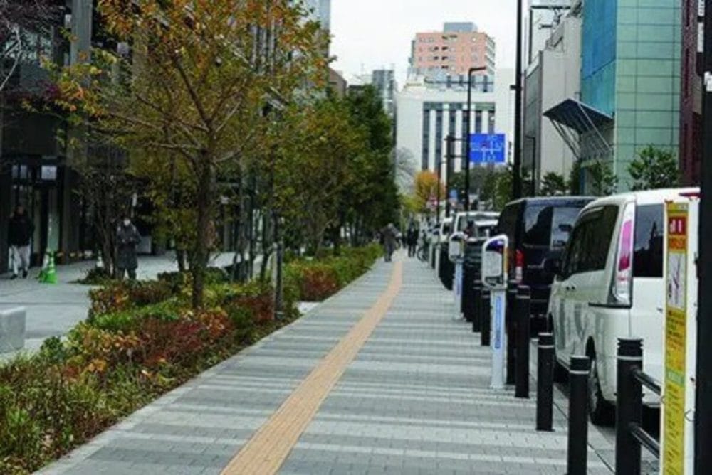 第1位　【予算30万～の一生モノカメラ】フルサイズなのにコンパクト！ニコン＆ソニーの「ミラーレス一眼」傑作2選をプロが徹底解説