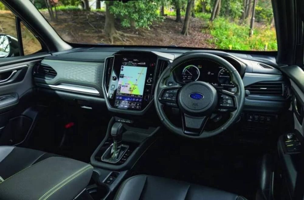 第1位　【なぜ燃費を追わない？】18.4km/Lでも「SUV大賞」に輝いた新型「フォレスター」。唯一無二の“走りの快楽”とは『いま買いカー大賞2026』