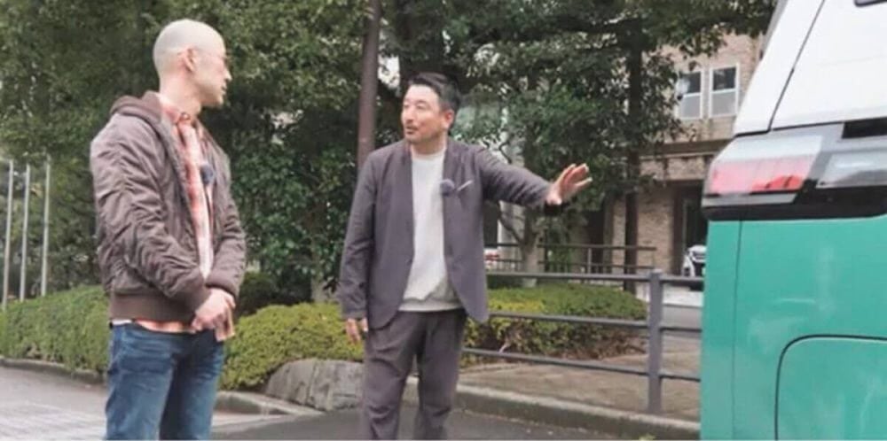 第3位　【約900万でも即完売】VW「ID.バズ」が爆売れする理由。車中泊も余裕な極上EVミニバンを徹底レビュー／No.1モノ雑誌編集長の『コレ深掘り』