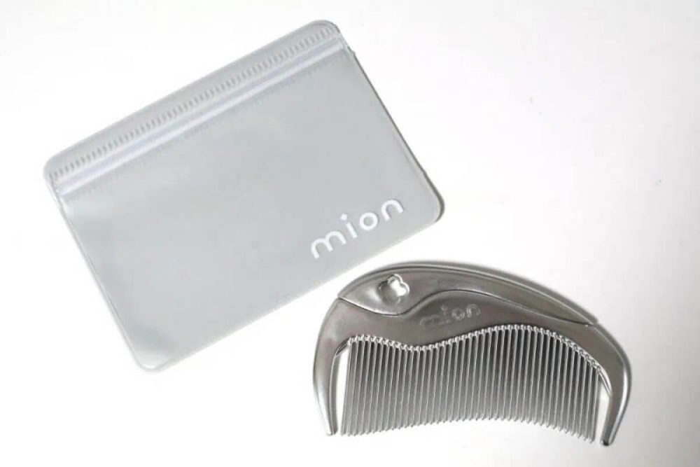 第1位　【ドンキが本気出した】990円コーム「mion」があのラブクロムにそっくり!? 5000円の本家とガチ比較したら衝撃の結果に…