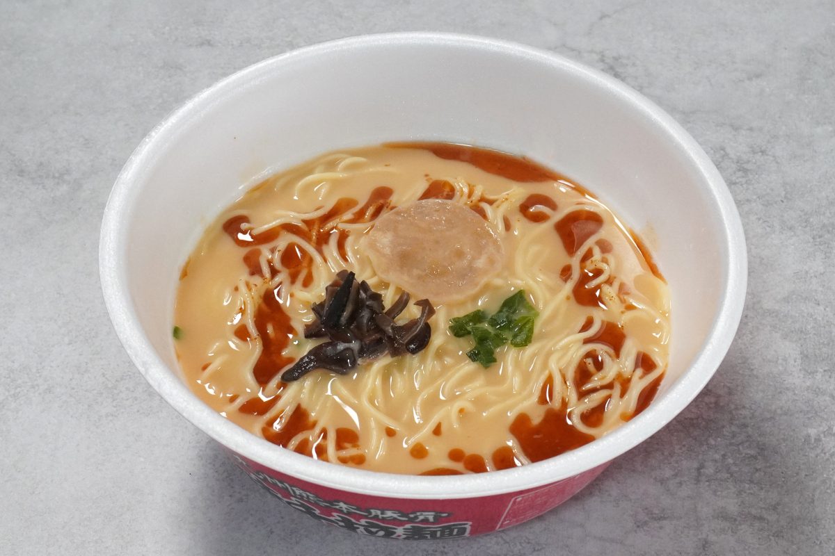 日清食品「九州熊本豚骨 味千拉麺」