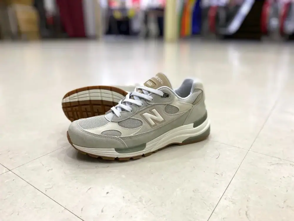 第1位　【やっぱり992は別格】4万4000円でも争奪戦必至！ニューバランスの傑作「Made in USA」の圧倒的魅力をエディターが試し履き