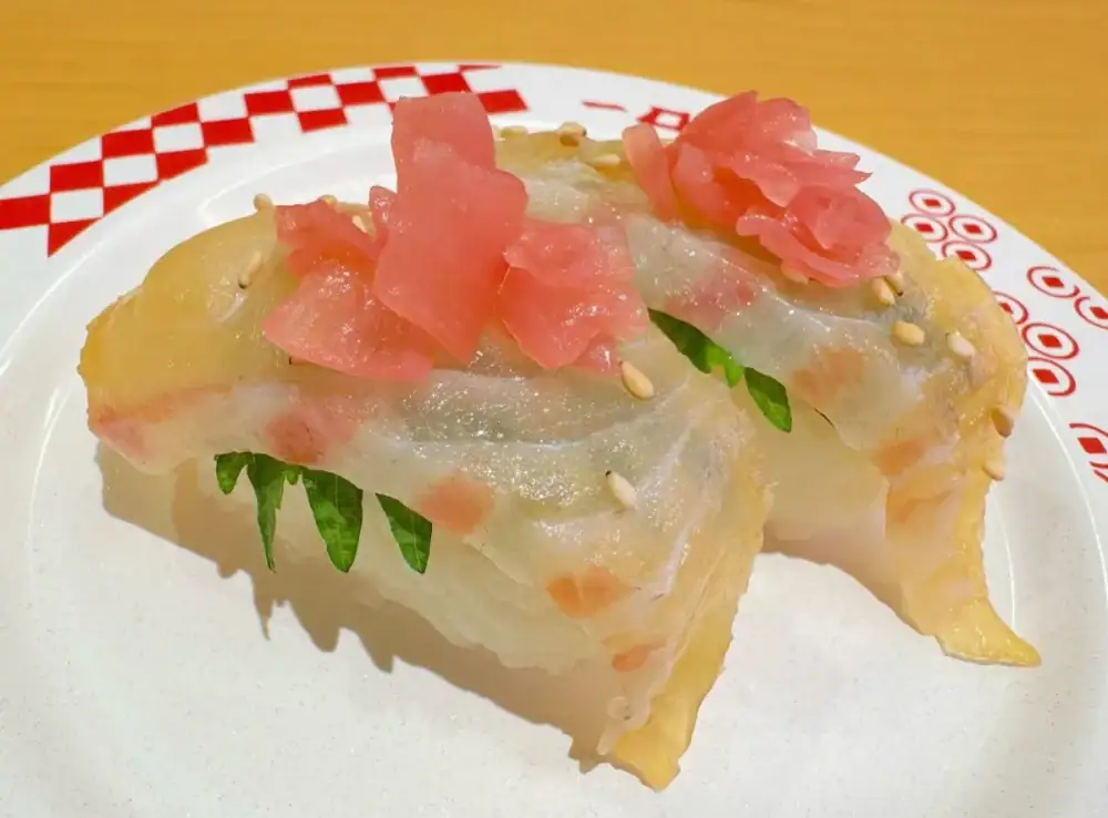 第2位　【5種盛りで580円!?】スシローの春メニューがコスパ崩壊…鮮度抜群の桜鯛にお得な食べ比べ皿も！“絶対食べるべき”限定ネタを徹底レポ