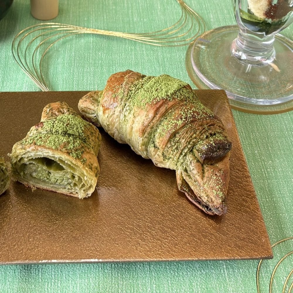 サンマルクカフェ　プレミアム濃密抹茶チョコクロ