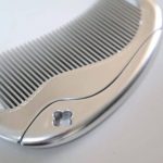 第1位　【ドンキが本気出した】990円コーム「mion」があのラブクロムにそっくり!? 5000円の本家とガチ比較したら衝撃の結果に…