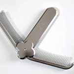 第1位　【ドンキが本気出した】990円コーム「mion」があのラブクロムにそっくり!? 5000円の本家とガチ比較したら衝撃の結果に…