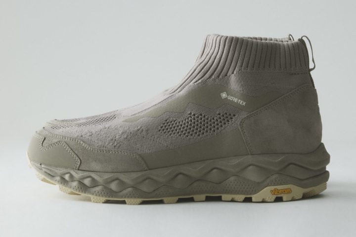 【圧倒的進化】ミズノ×ノンネイティブが放つ最高峰スニーカー「WAVEMUJIN」第2世代は極上の履き心地と防水性を両立