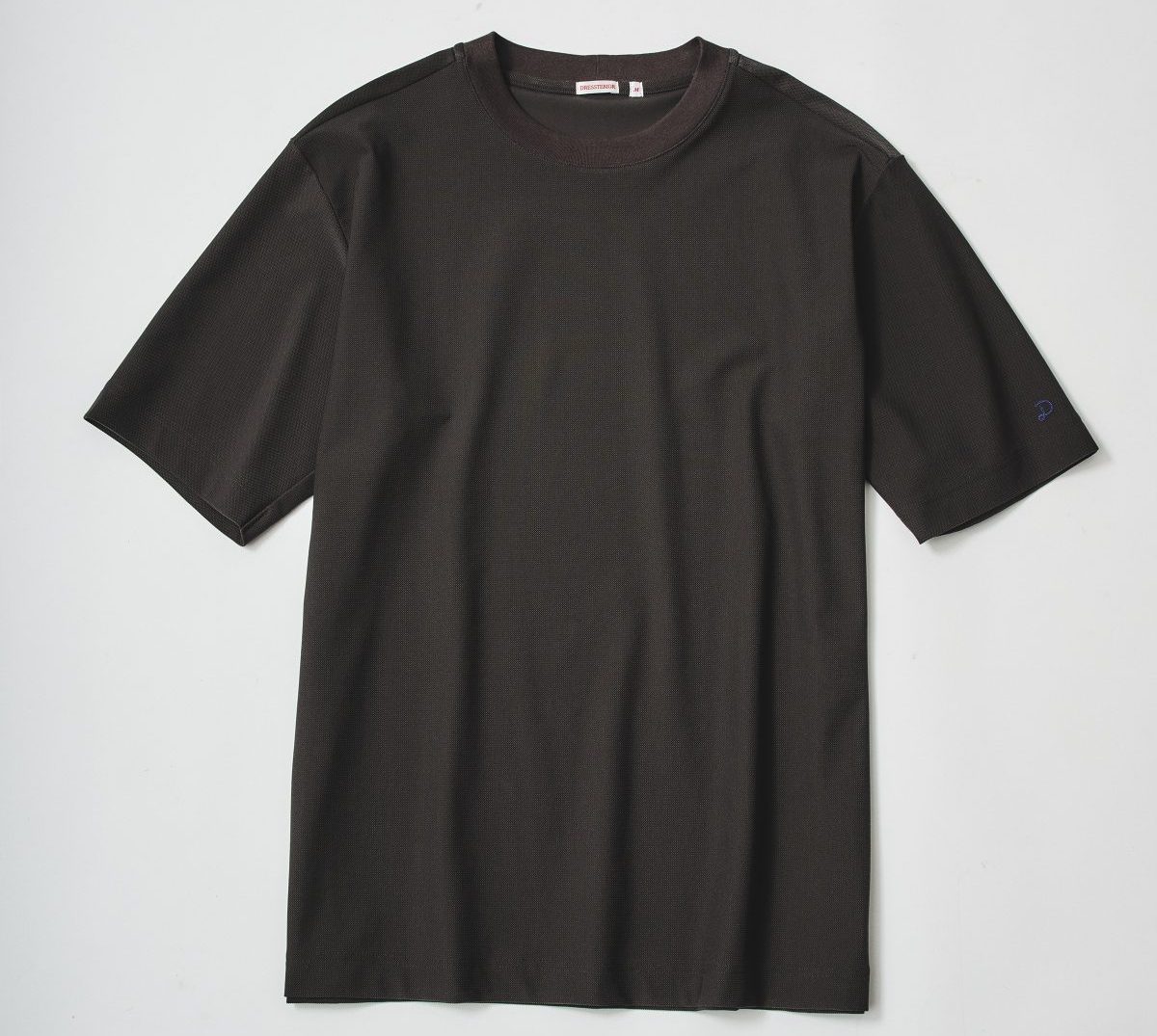 Tシャツ ￥12,100 BROWN
