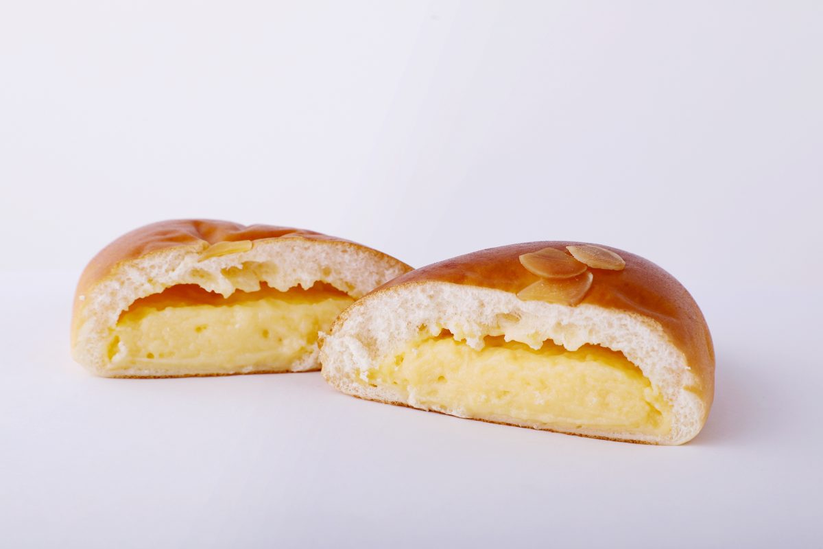 紀ノ国屋のクリームパン