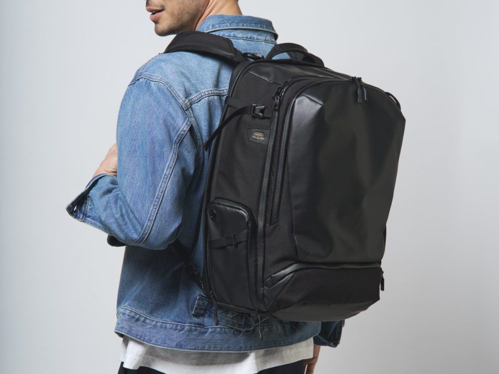 アッソブ　BLEISURE BACK PACK L