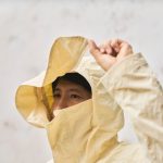 特大のツバは任意の着脱が可能