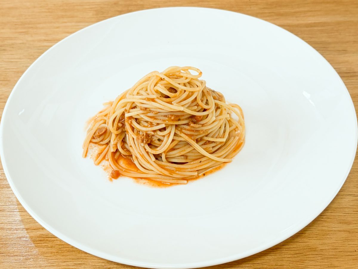 パッケージに「香味野菜の甘味と肉の旨みが溢れる」とありますが、味はたしかにその通り。でも見た目は肉のボリュームに欠ける気がします