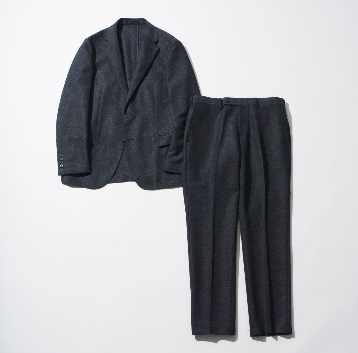 T/Q テックリネンセットアップ ジャケット ¥20,900 トラウザー ¥10,890