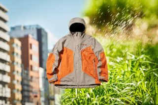 【マーモット新作】街で映えて雨にも強い！プロ絶賛「最強シェルジャケット」の実力とは？キメラ ローガン ジャケットの防水透湿性や着心地を徹底解剖