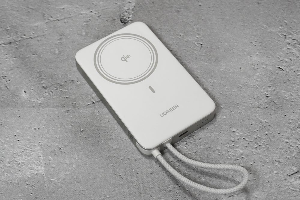 MagFlow Air 10000mAh モバイルバッテリー  MagSafe対応 15W
