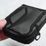 ハリのある素材によってスクエアな形状をキープ