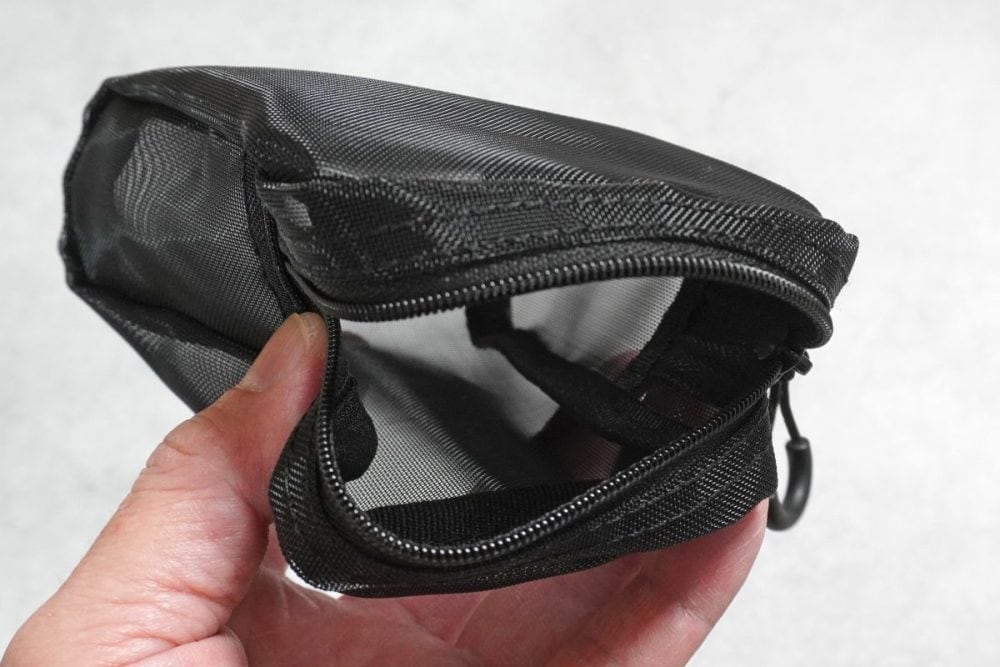 開口部がガバッと開き、ものの出し入れがしやすい