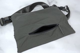 【プロがガチ検証】ワークマン「1,900円の三刀流ミニバッグ」が凄い。荷物が増えたら容量2.5倍に変身!?
