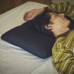首の屈曲角度が小さくなり呼吸が深くなる
