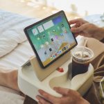 スマホはもちろんタブレットも置ける!