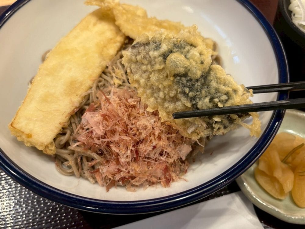 香り高くて味が濃い「鰹のたたき天ぷら」