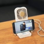 涼みながら動画視聴♪