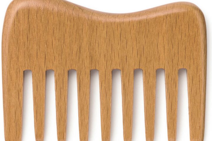【ローソンでしか買えない無印良品】旅行に便利な限定セットや話題のヘアコームが優秀!人気ベスト3を無印マニアが解説
