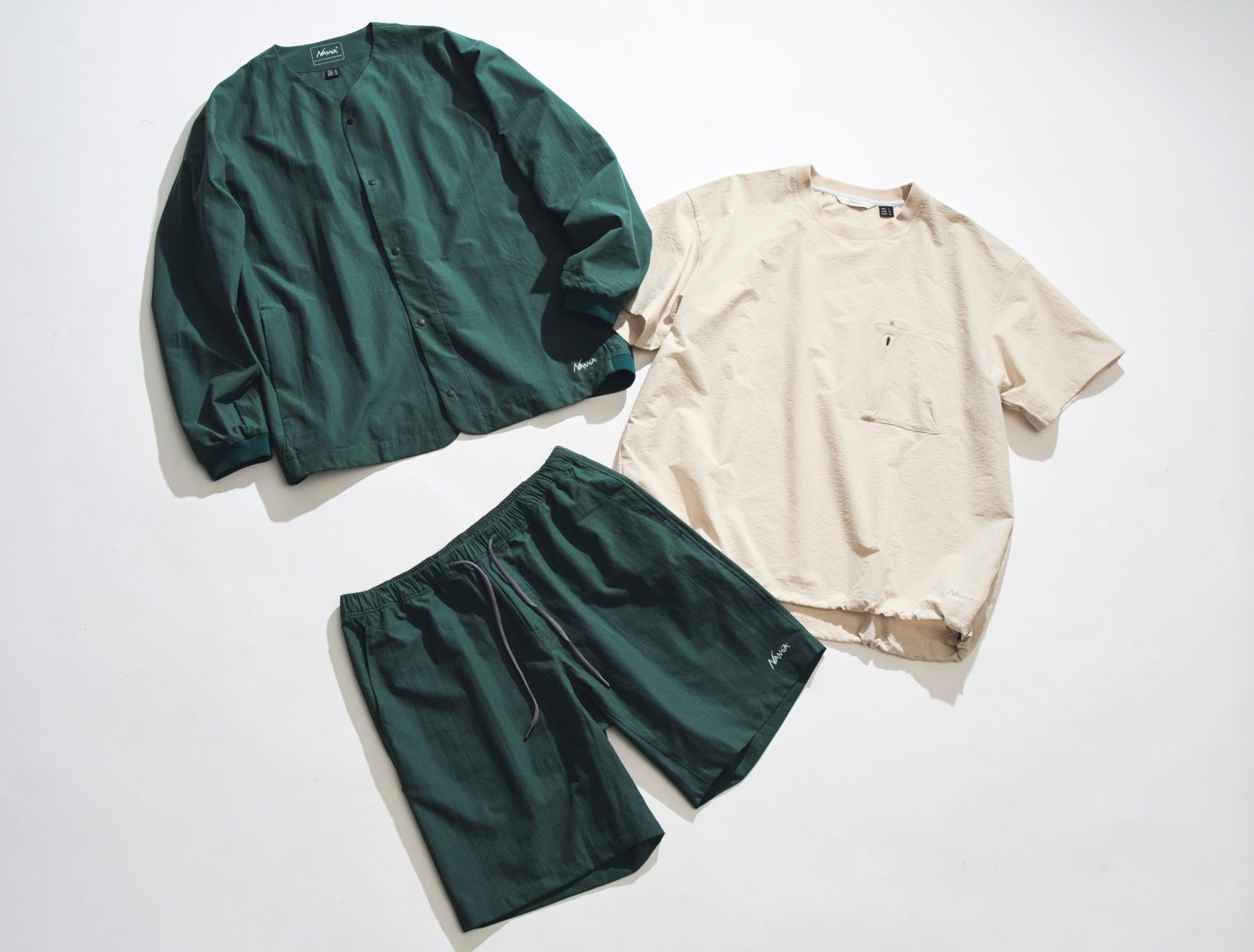 ナンガ ドットエア® コンフィ カーディガン ¥16,500 ドットエア® コンフィー Tシャツ ¥10,450 ドットエア® コンフィー ショーツ ¥10,450