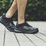 大人気のスポーツシューズ「ハイバウンス」が夏仕様に!