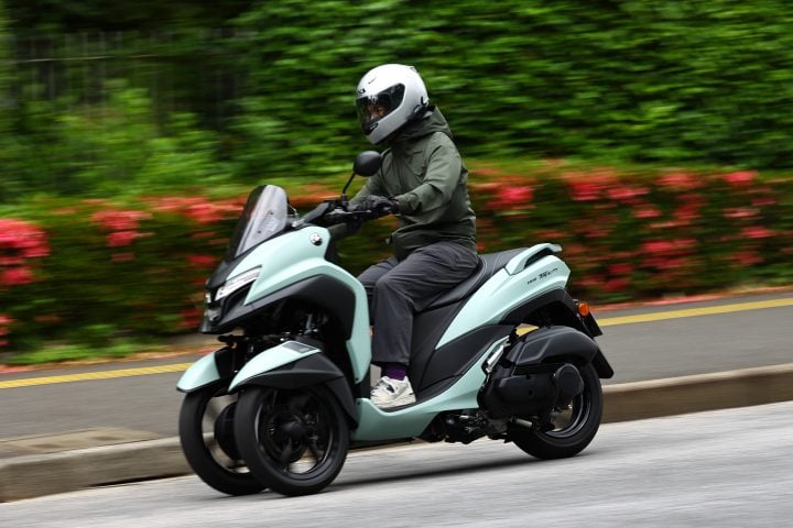 【新車はもう買えない…】ヤマハの3輪「トリシティ155」が国内生産終了!フロント2輪がもたらす“異次元の安心感”を今こそ手に入れるべき理由とは?プロが試乗レポート