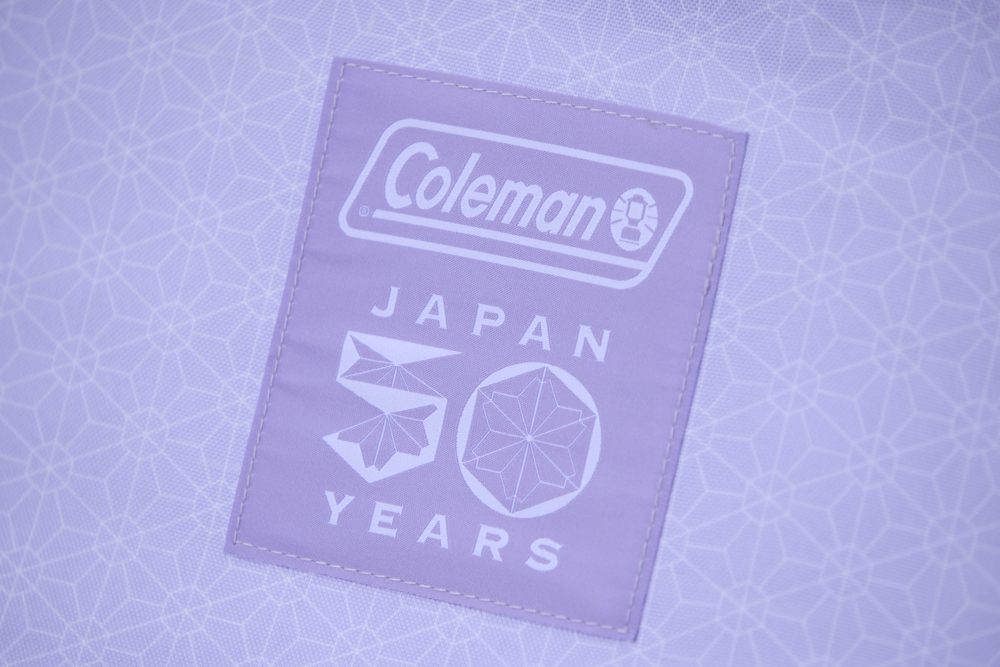 「50リミテッド」シリーズには50周年ロゴと桜亀甲文様をデザイン