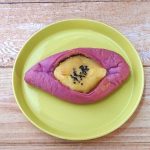 「もっちおいもパン（紅はるか）」