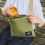 買ったばかりの温かい飲み物を入れておけば最適な温度で保温できる。赤ちゃんのミルクやおしりふきを温めて使うのもアリ！