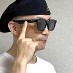 軽く触るだけで反応します