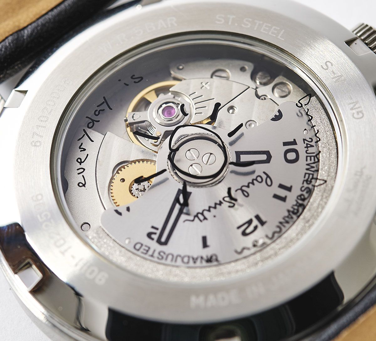 ポール・スミス ウォッチの本格腕時計、厳選２モデルを大公開！ | モノ