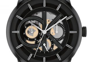 【U5万円のシンプル時計】カルバン・クラインの最新作はミニマルなのに色気たっぷり！