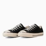 「SUEDE ALL STAR US OX」各￥16,500／2色展開（ブラック、ホワイト）