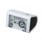 「AX-R10C」はカセットテープのデザインや回転する様子を見ながら音楽を聴ける