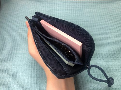 ただの財布じゃない！　ブリーフィングの万能ミニ財布が便利すぎる！